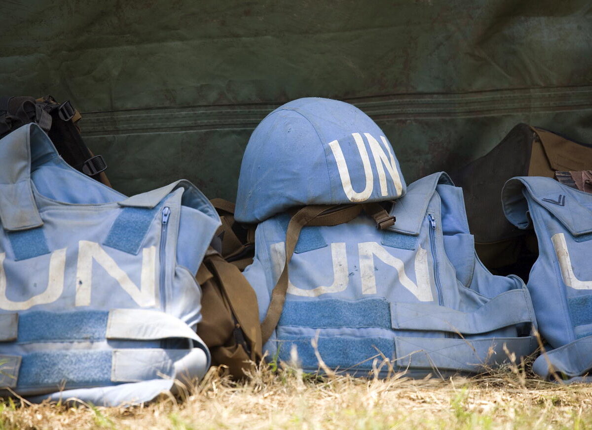 Helmet and flack jackets of the members of the 1 parachute battalion of the South African contingent of the United Nations Peacekeeping Mission in the Democratic Republic of the Congo (MONUC). 14/Feb/2008. UN Photo/Marie Frechon. www.unmultimedia.org/photo/